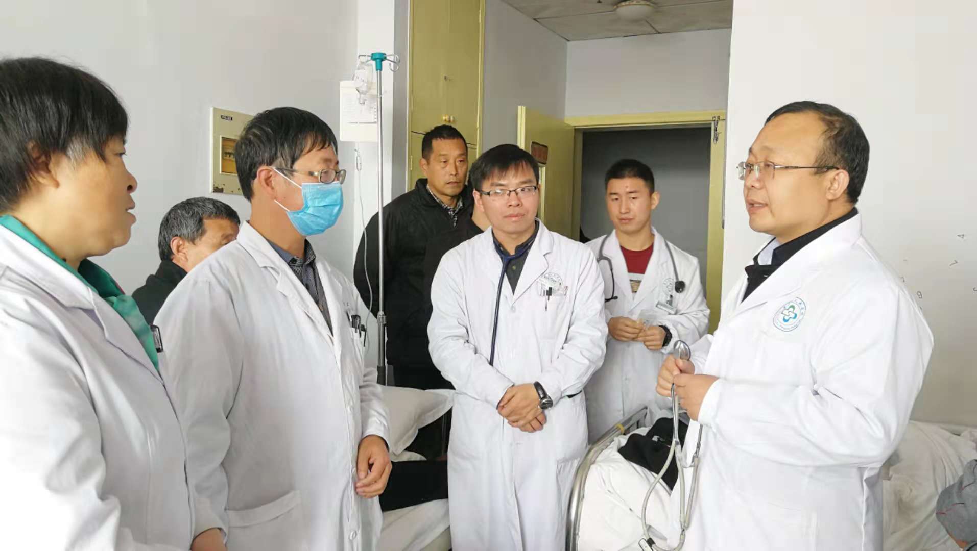 栾永刚1.jpg